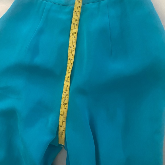 100% SILK pants lined Sz 2 is a beautiful blue color are in new condition - Picture 3 of 7